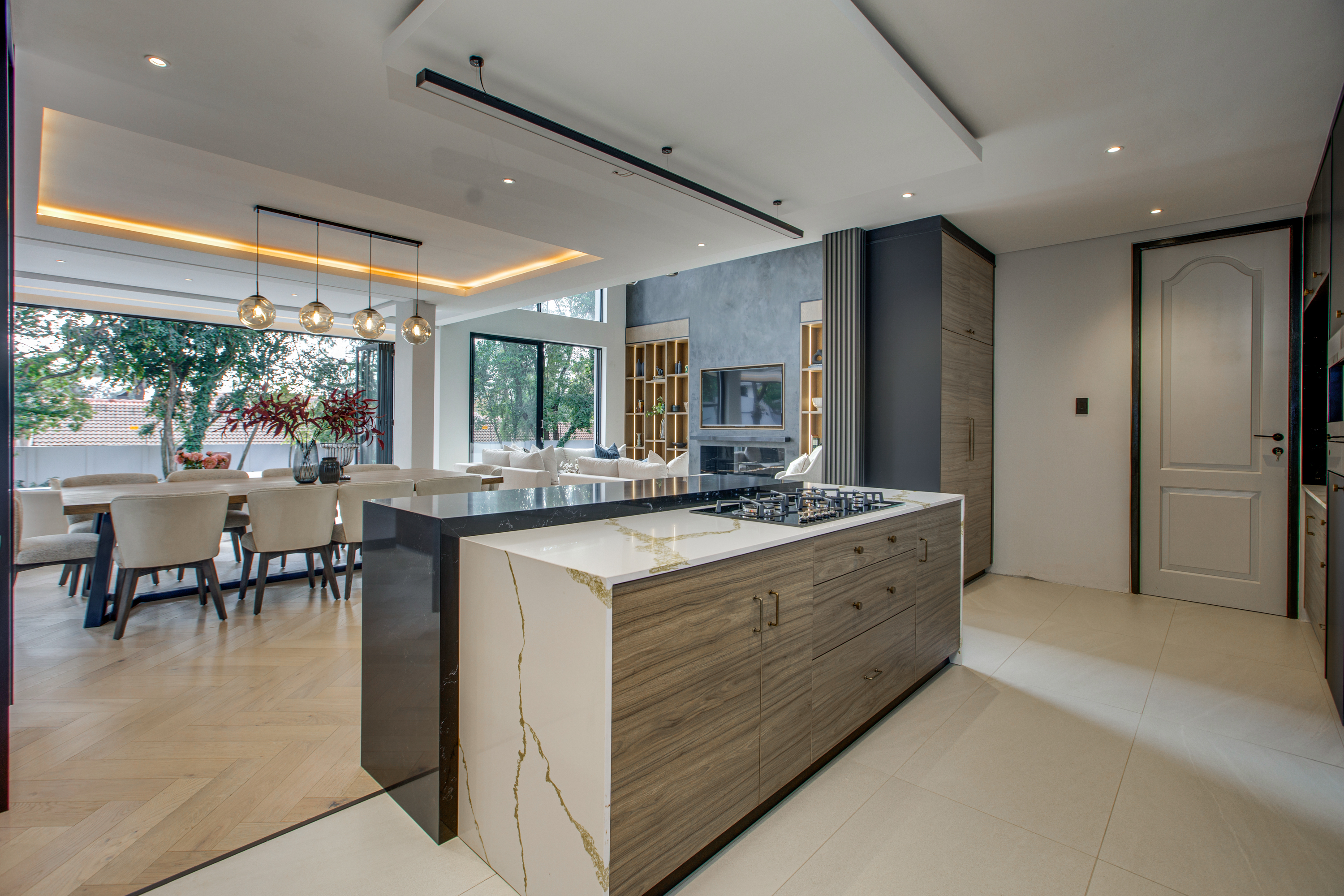 Separate Butler Scullery